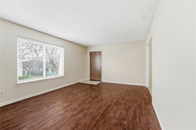 410 W Franklin Street - Photo 6