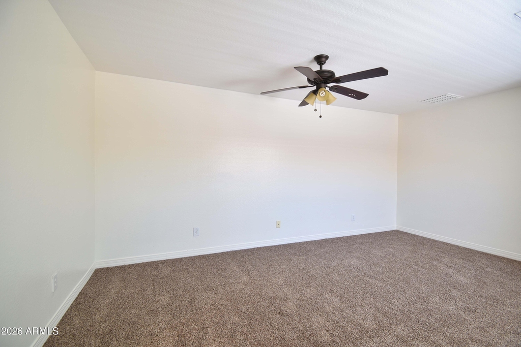 9015 W State Avenue - Photo 9