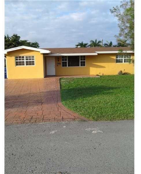 8841 Nw 14th Street - Photo 0
