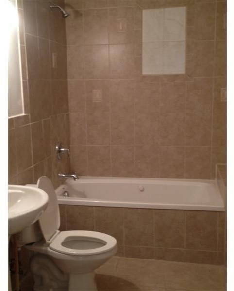 8841 Nw 14th Street - Photo 5