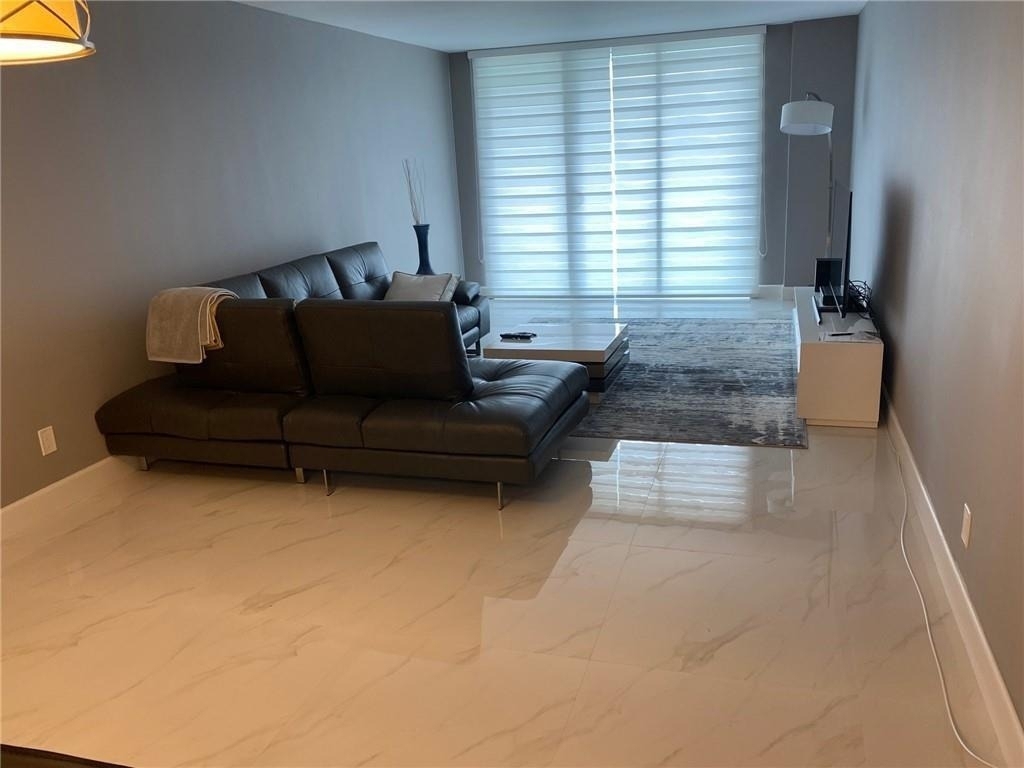 19380 Collins Avenue - Photo 6
