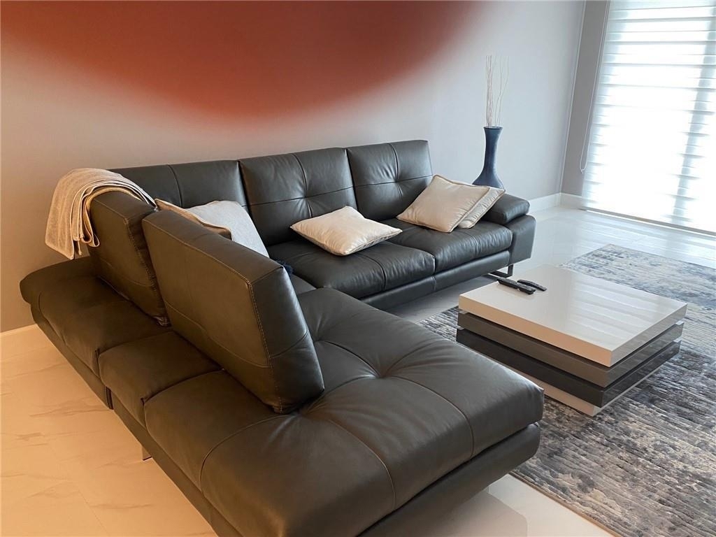 19380 Collins Avenue - Photo 5