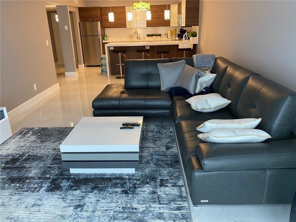 19380 Collins Avenue - Photo 4
