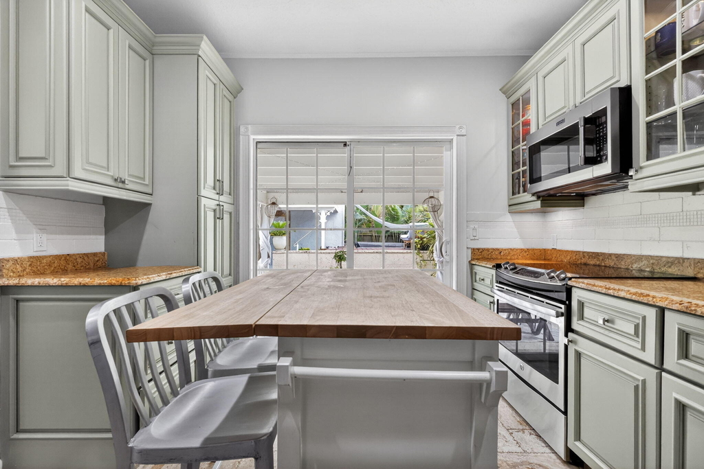 412 El Prado - Photo 19