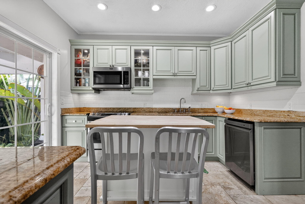 412 El Prado - Photo 16