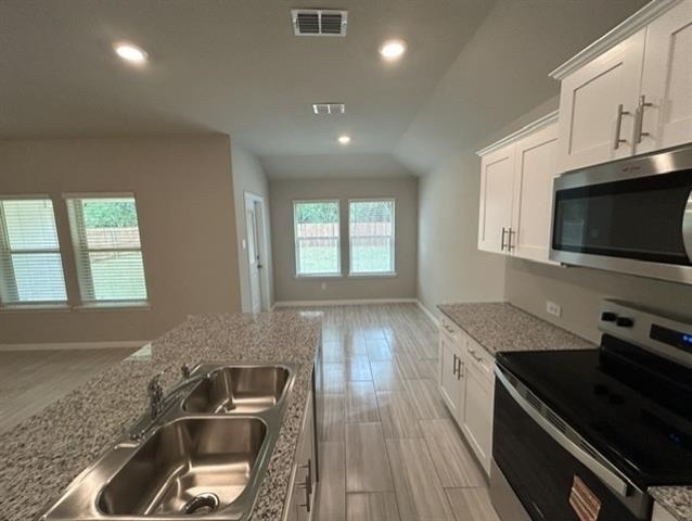 333 Lubbock Drive - Photo 9