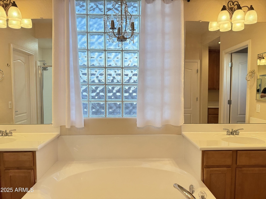 642 E Torrey Pines Place - Photo 25
