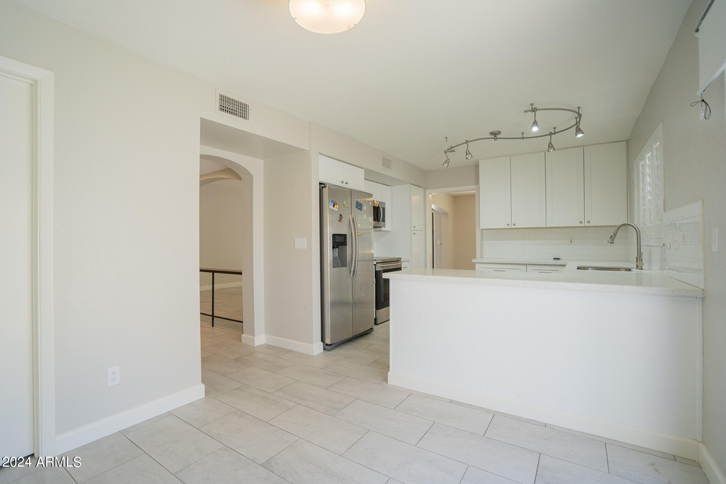 16630 N 67th Street - Photo 14