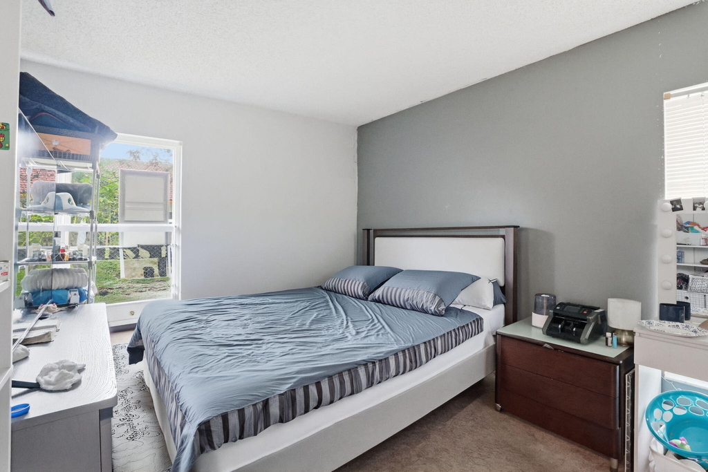 2171 Nw 76th Avenue - Photo 20