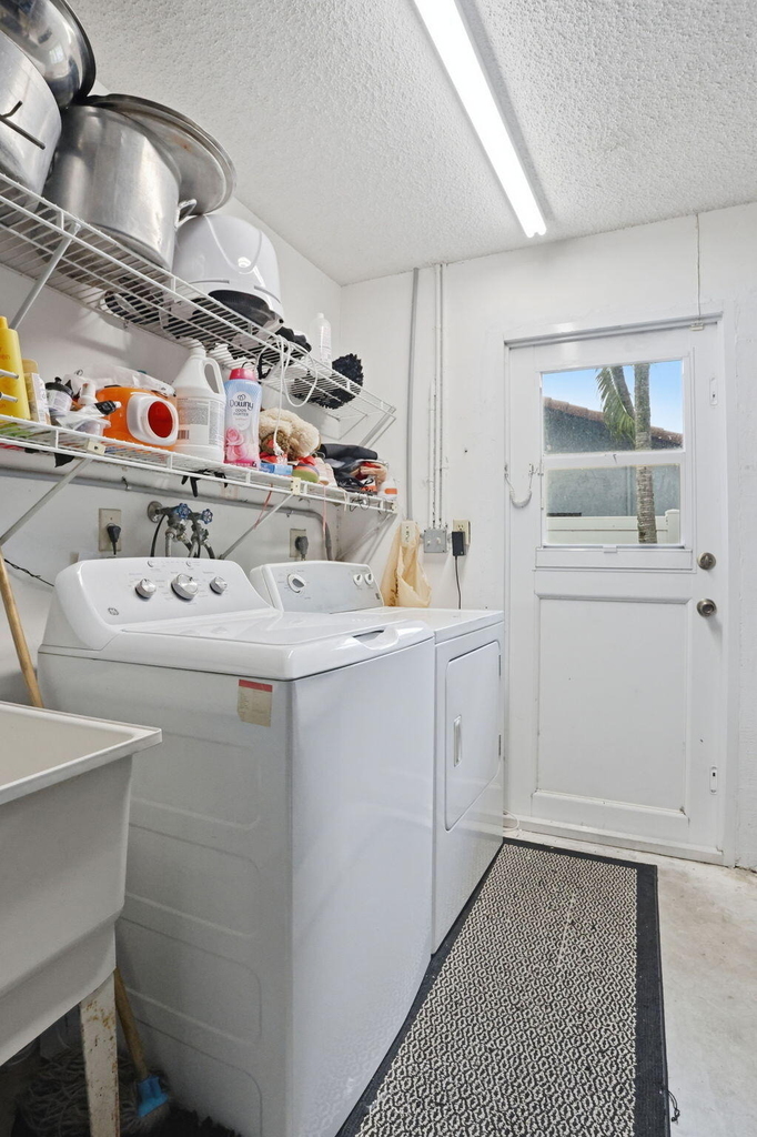 2171 Nw 76th Avenue - Photo 21