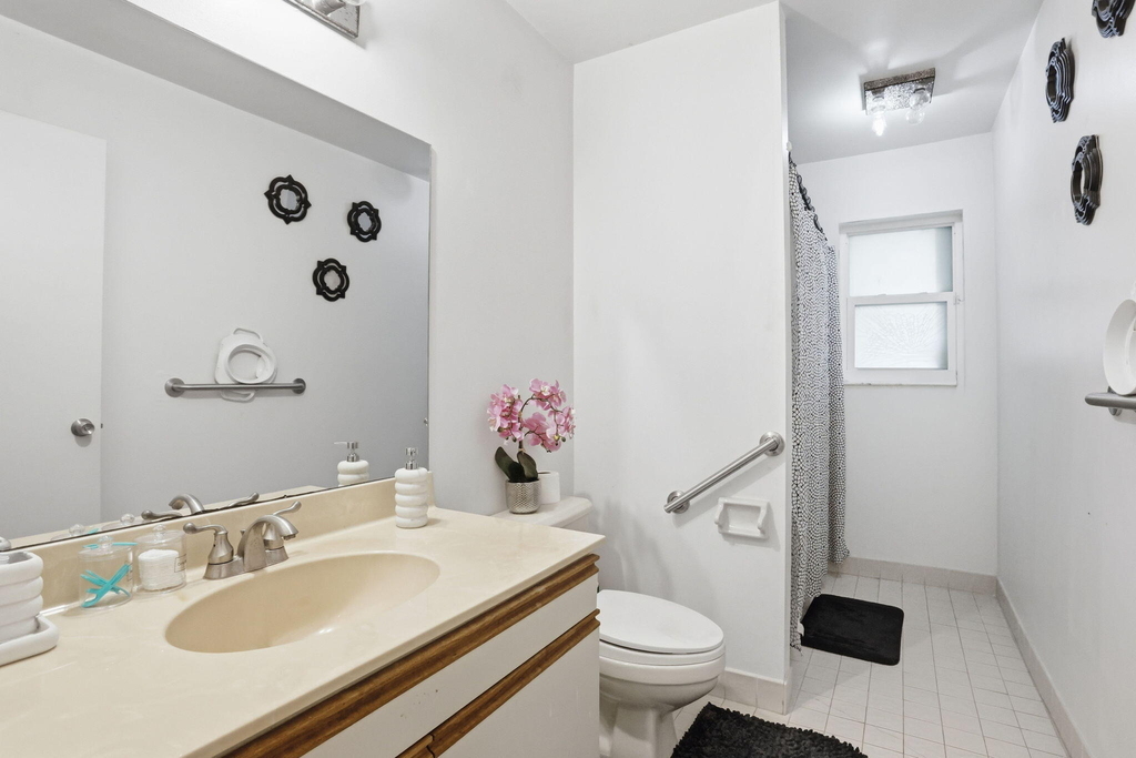 2171 Nw 76th Avenue - Photo 19