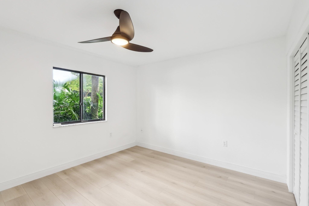 1601 Marina Isle Way - Photo 14