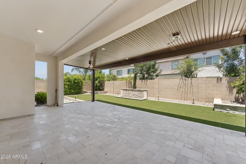 1524 E Carob Court - Photo 54