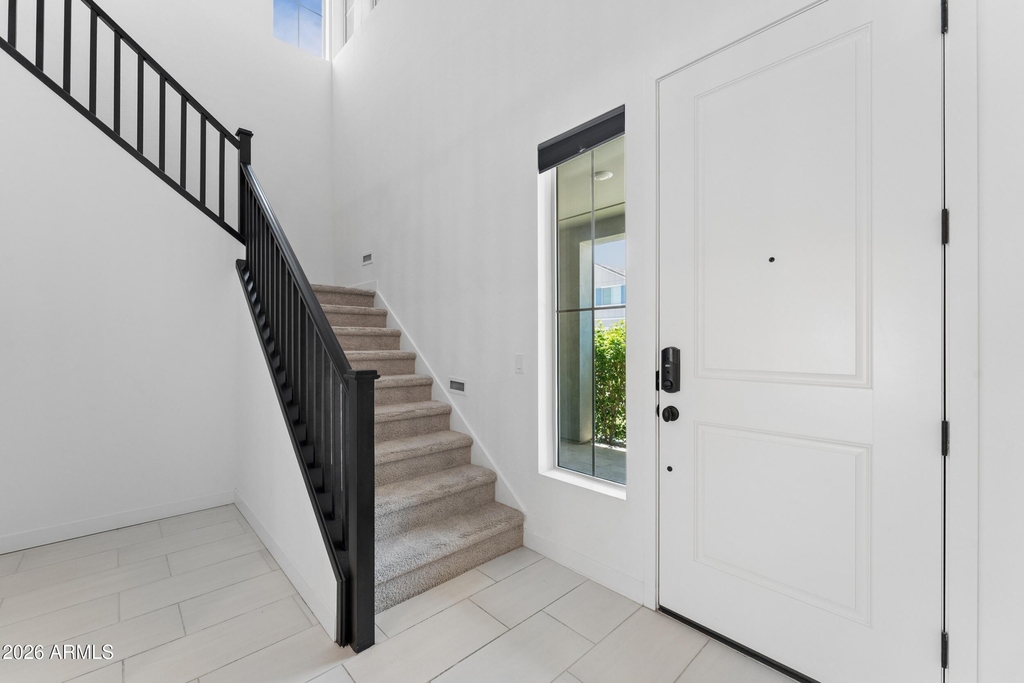 1524 E Carob Court - Photo 6