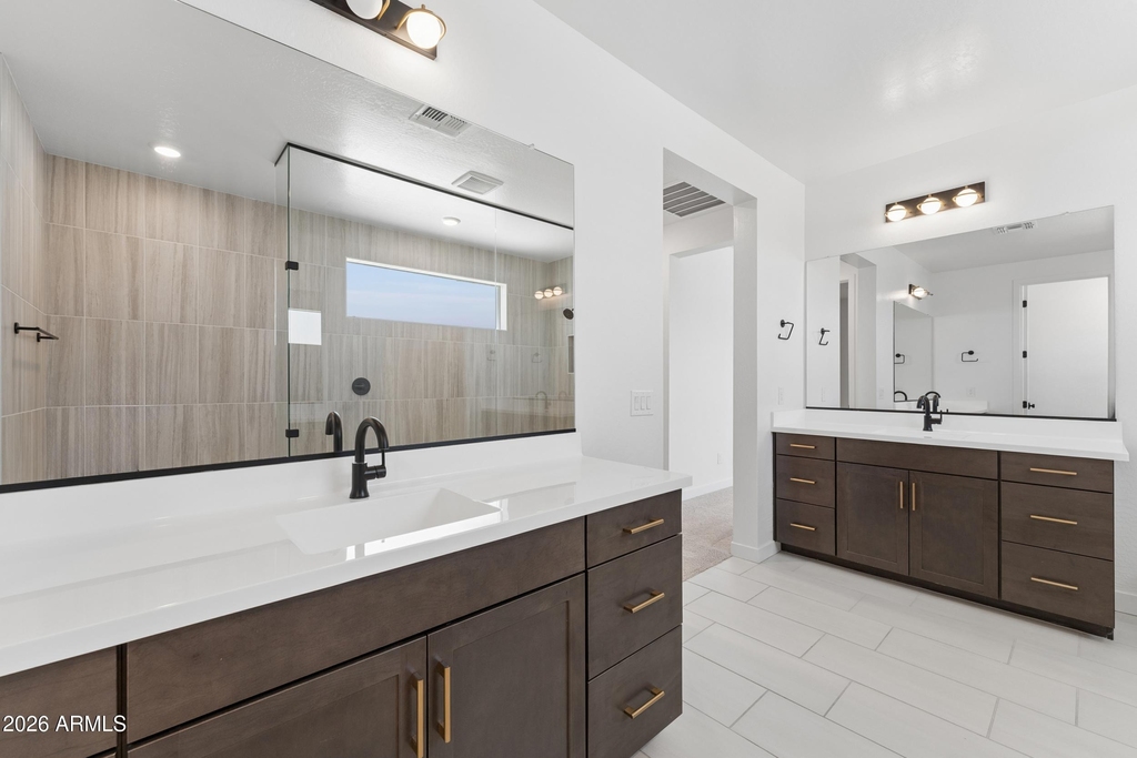 1524 E Carob Court - Photo 36