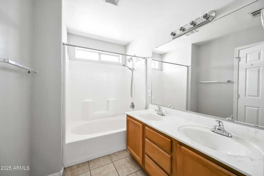 351 N Wildrose -- - Photo 13