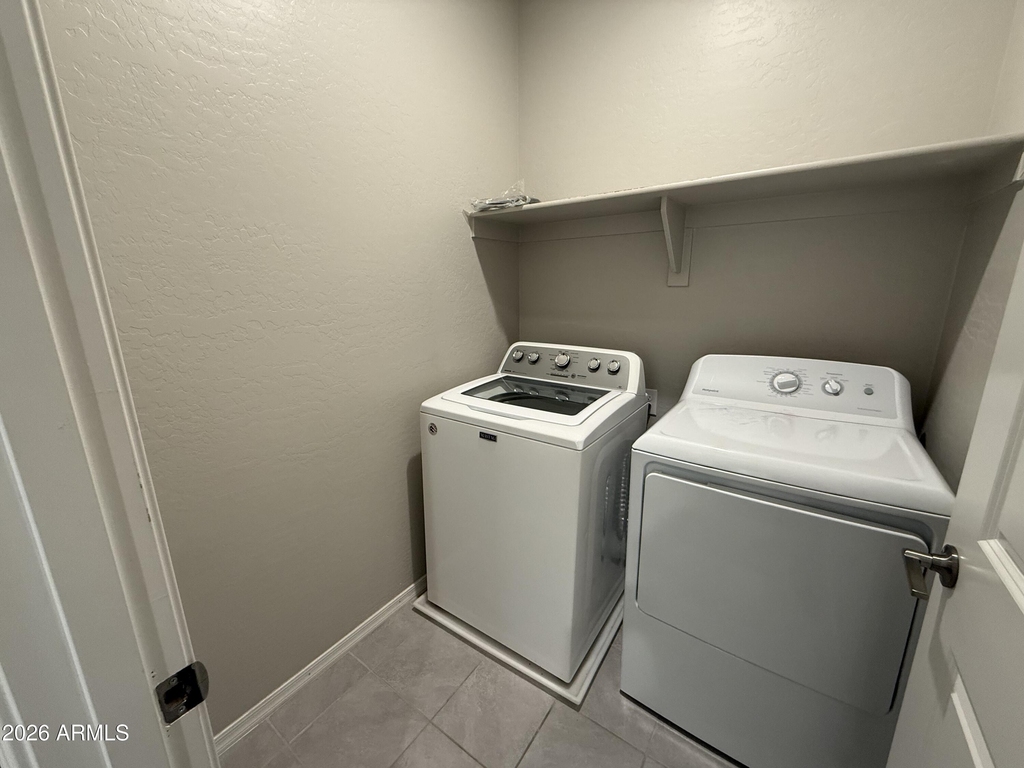 2669 S Peppertree Drive - Photo 19