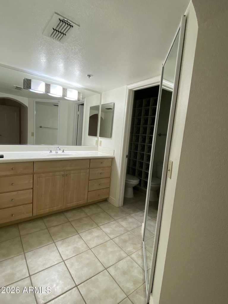 5104 N 32nd Street - Photo 9