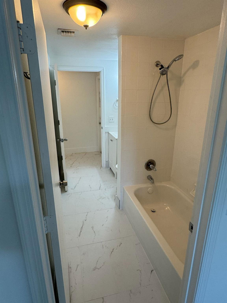 3221 Sabal Palm Manor - Photo 15