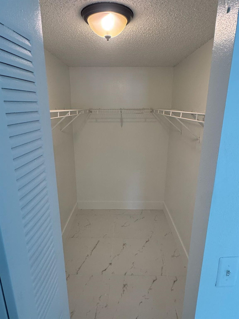 3221 Sabal Palm Manor - Photo 14