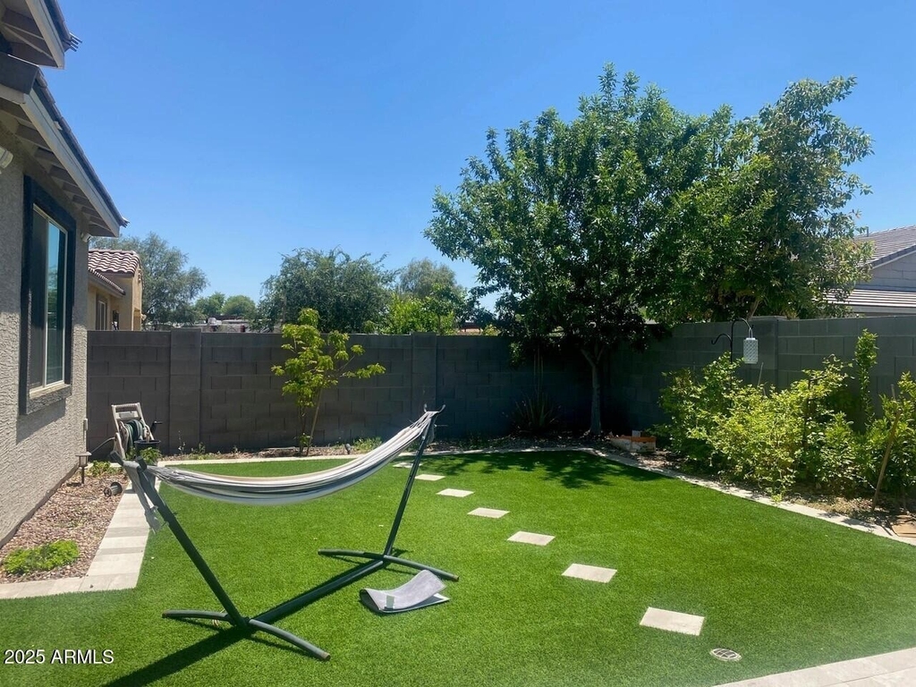 1381 E Scorpio Place - Photo 19