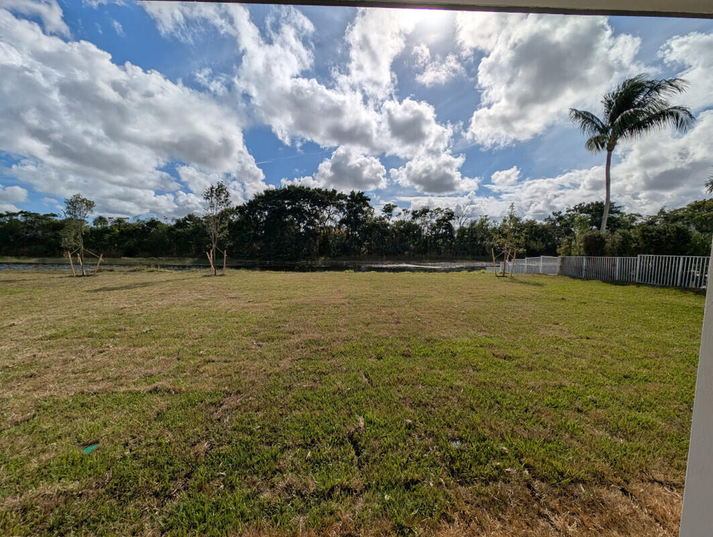6831 Cobia Circle - Photo 2