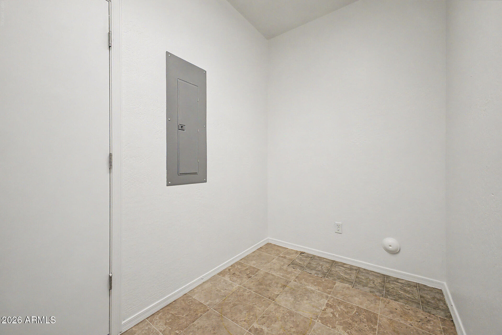 1432 N 80th Drive - Photo 19