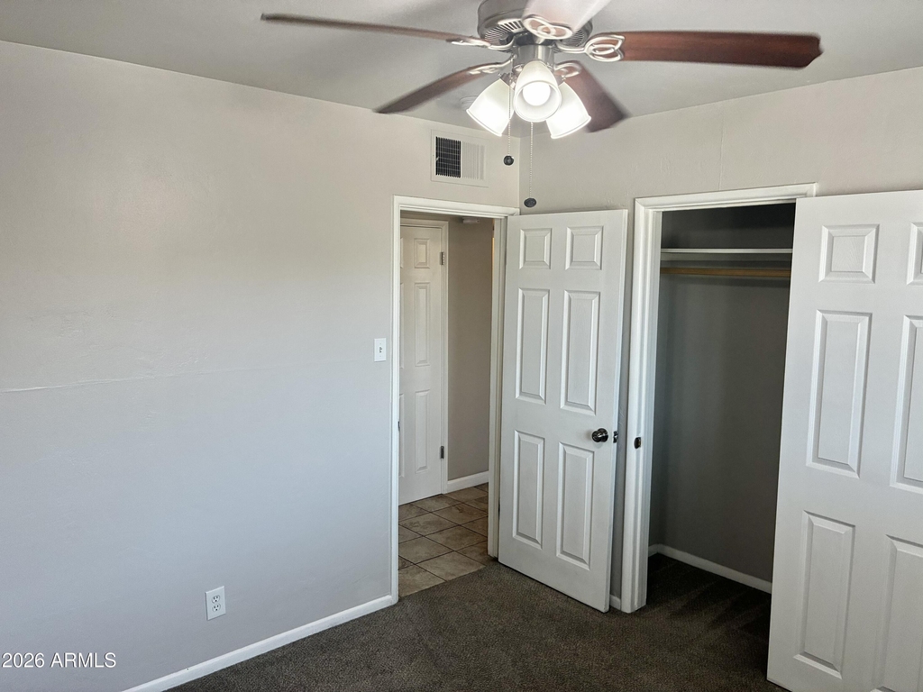 1041 W 18th Street - Photo 11