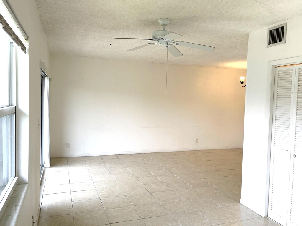 5501 Nw 2nd Avenue - Photo 9