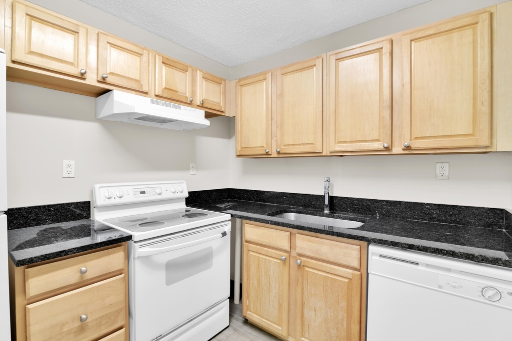 414 Meadows Circle - Photo 7