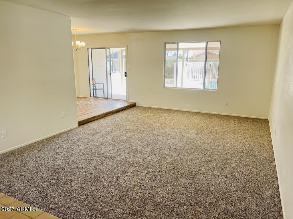 5141 E Blanche Drive - Photo 7