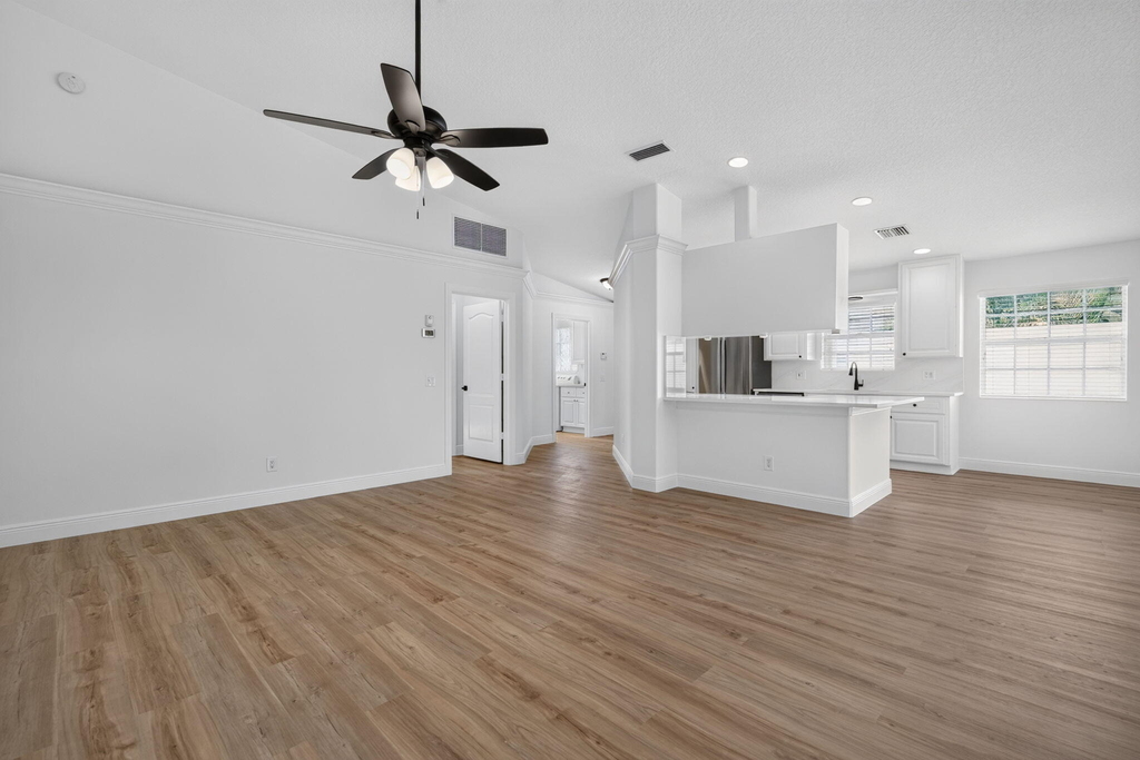 3546 Se Glacier Terrace - Photo 12