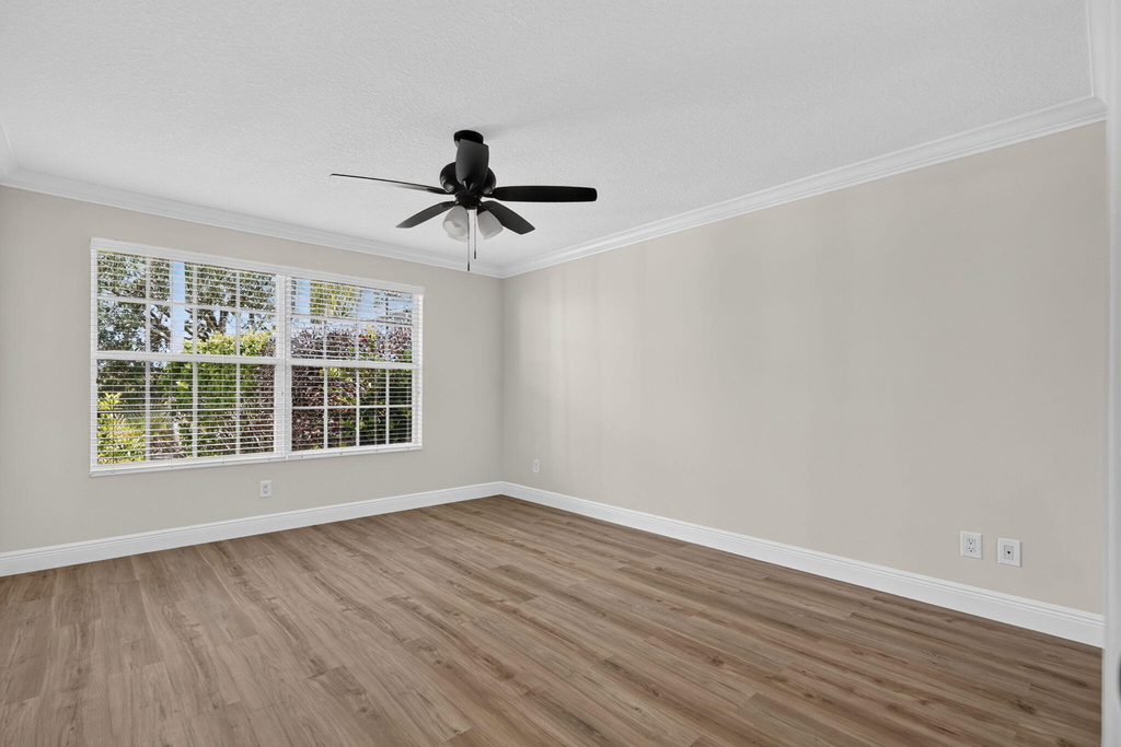 3546 Se Glacier Terrace - Photo 27