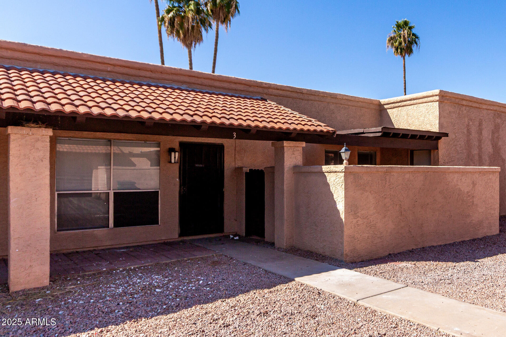 615 N Arrowhead Drive - Photo 5