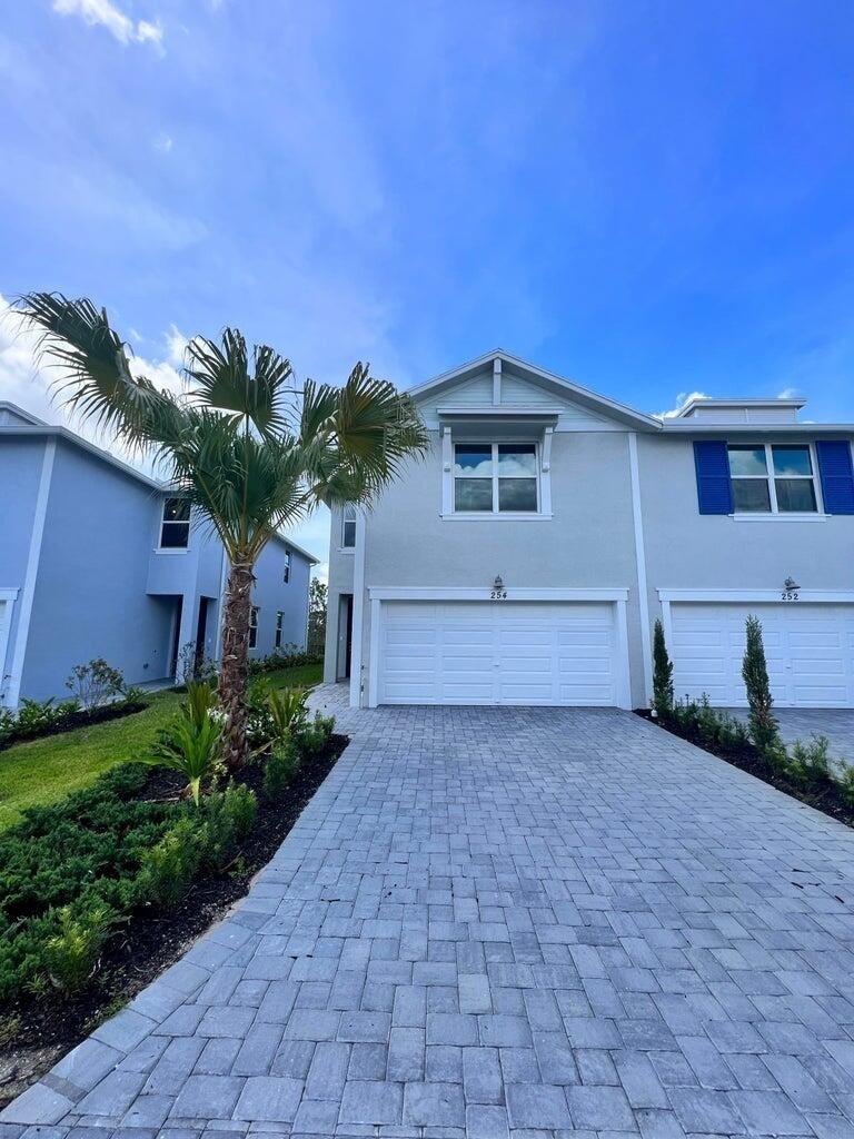 254 Osprey Preserve Boulevard - Photo 0