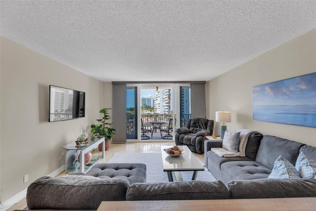 1370 S Ocean Boulevard - Photo 4