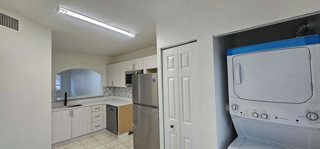 3810 N Jog Road - Photo 15