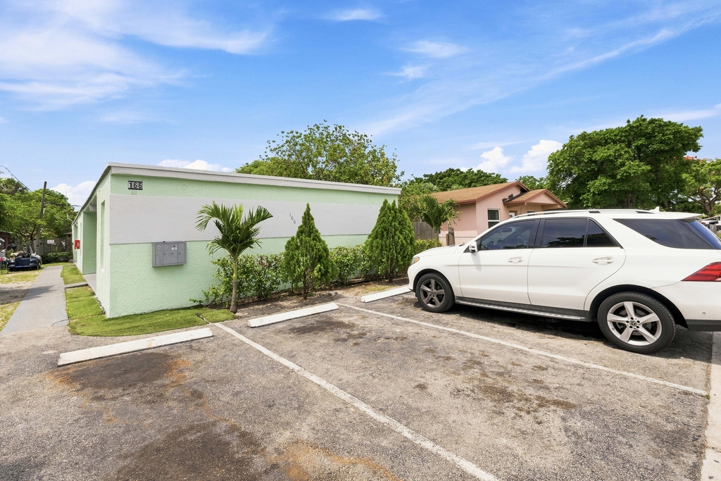 166 Sw 3rd Street - Photo 19