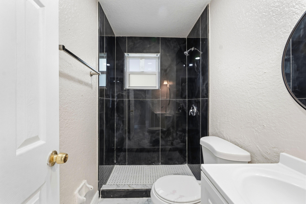 166 Sw 3rd Street - Photo 6