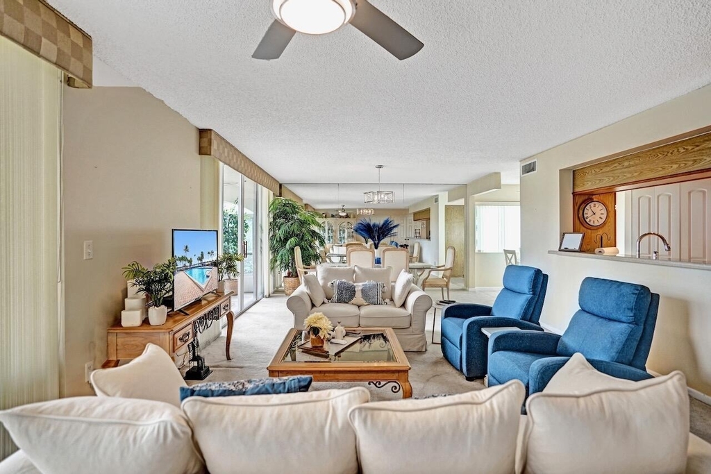 107 Half Moon Circle - Photo 17
