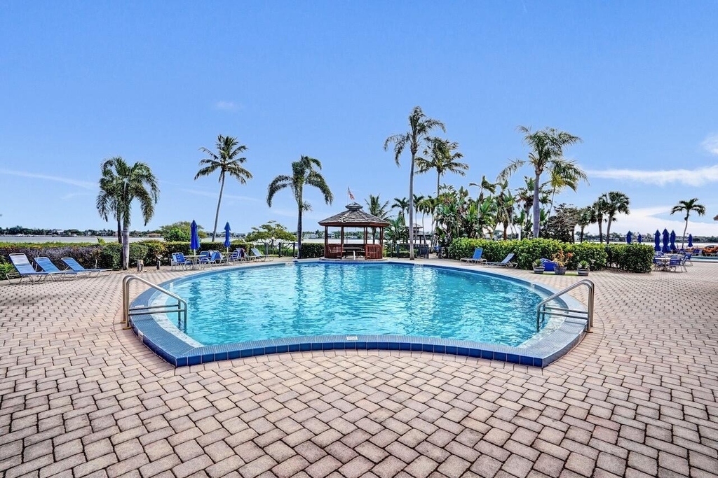 107 Half Moon Circle - Photo 48