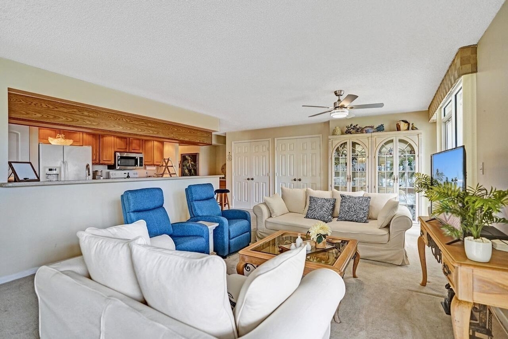 107 Half Moon Circle - Photo 16