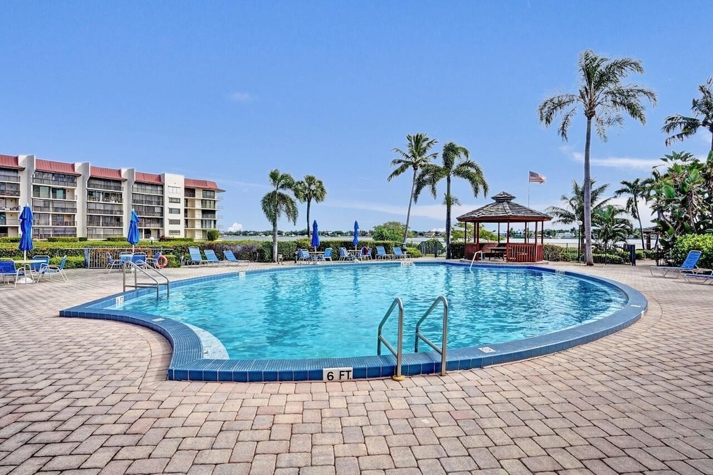 107 Half Moon Circle - Photo 47