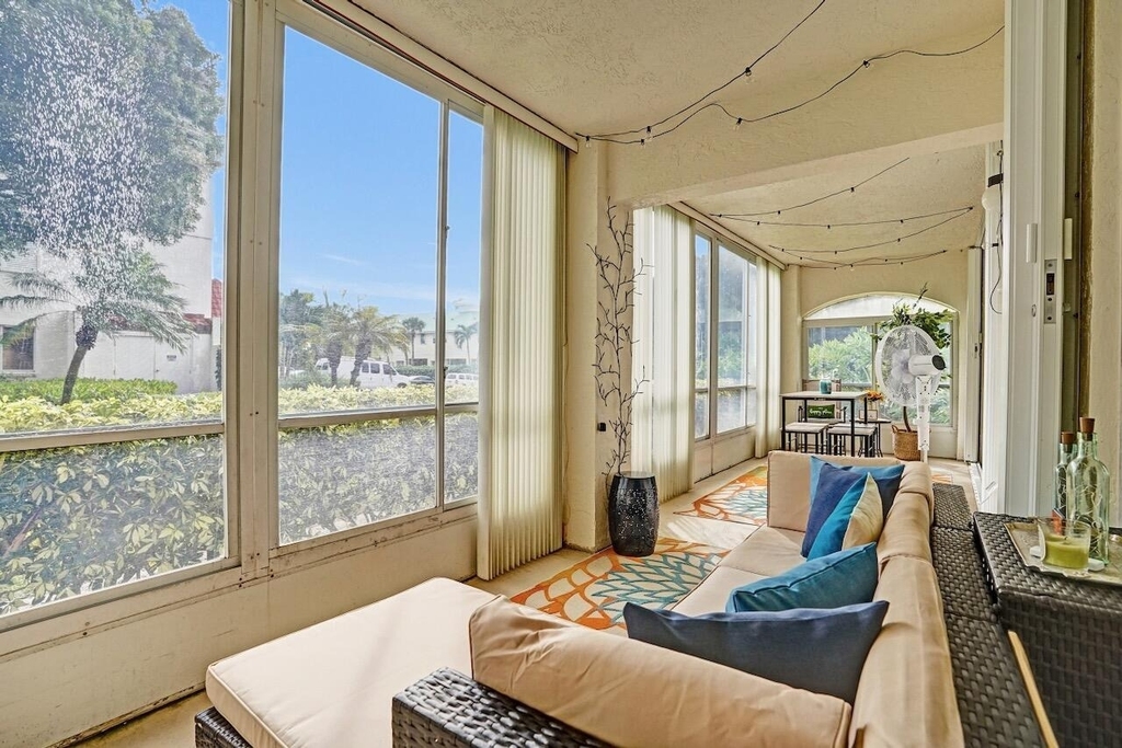 107 Half Moon Circle - Photo 45