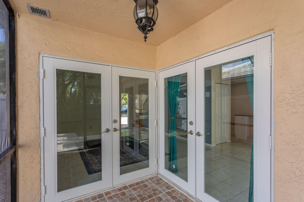 9812 Nw 2nd Court - Photo 21