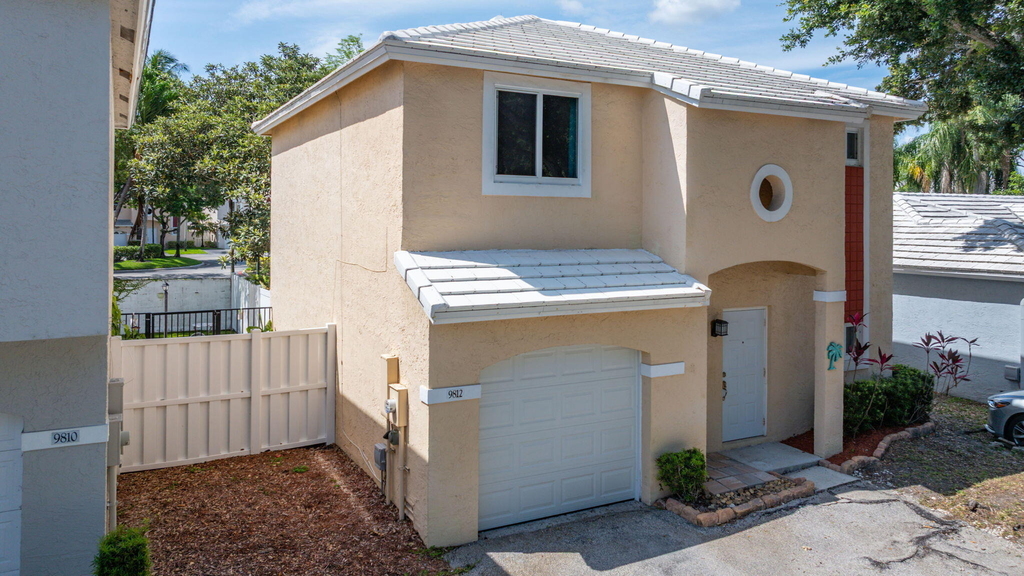 9812 Nw 2nd Court - Photo 1