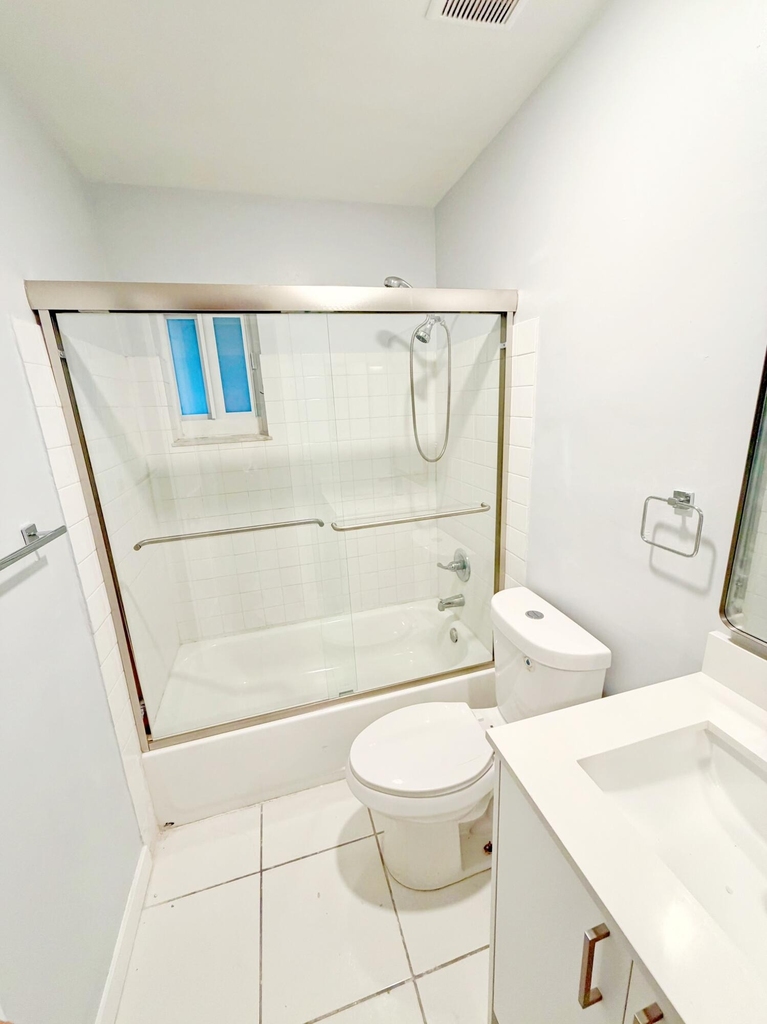 2941 Nw 195th Street - Photo 5