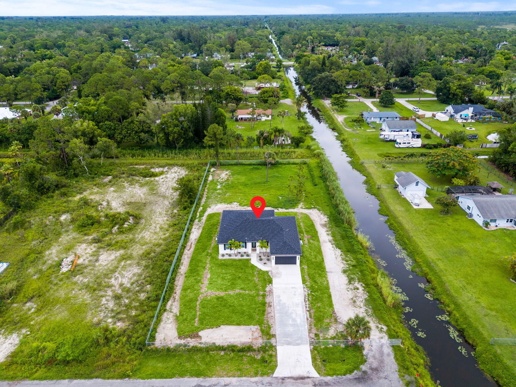 11299 42nd Road N - Photo 45
