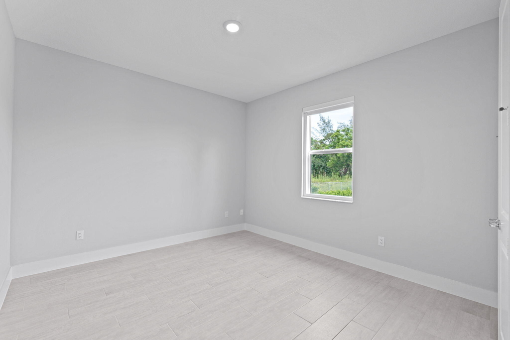 11299 42nd Road N - Photo 31