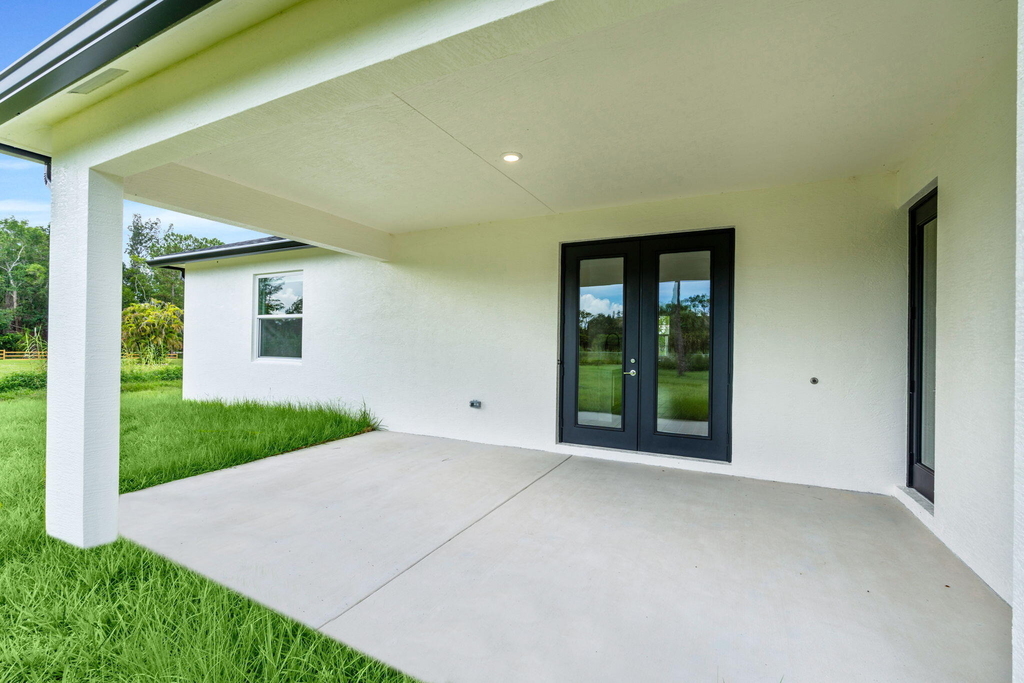 11299 42nd Road N - Photo 36